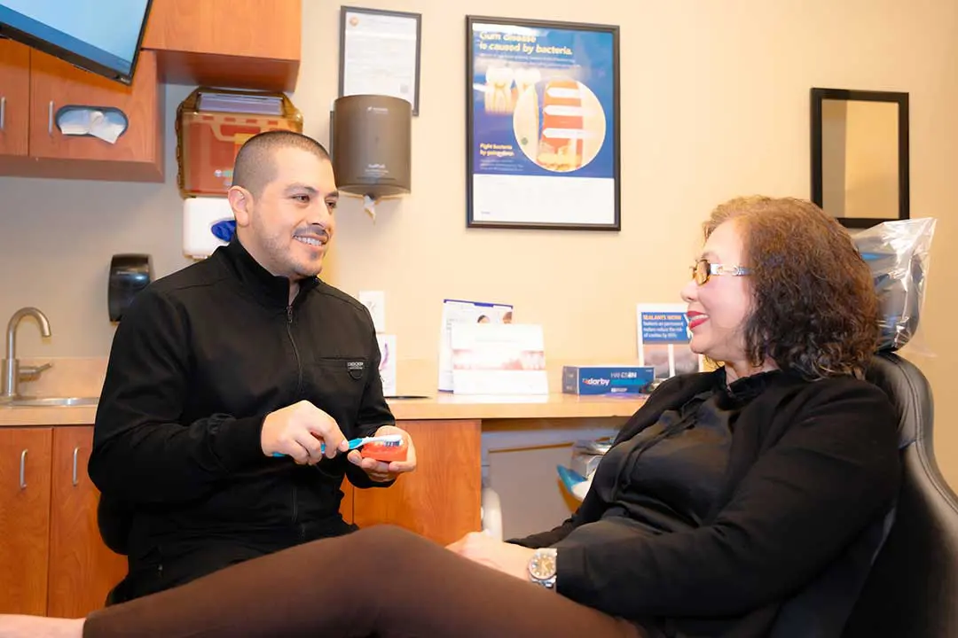 Custom Dentures in Orlando, FL - Carabelli Dental